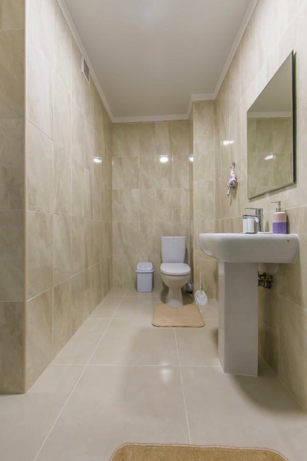 Apartments Kiev Exterior foto
